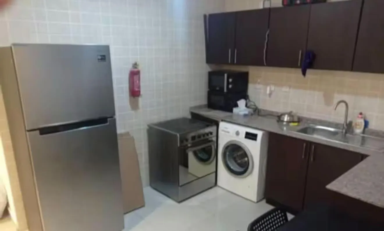Solo Stay Partition Room In Al Barsha 1 Dubai 0*,  Emirati Arabi Uniti